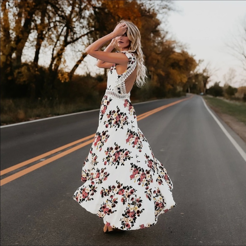 CAMILLE💐Ivory Boho Floral Print Dress - Picture 3 of 8